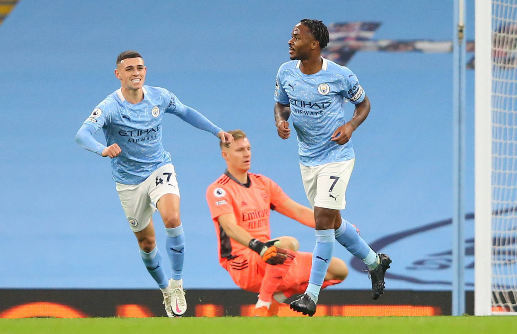 后一腳勁射 后一腳勁射